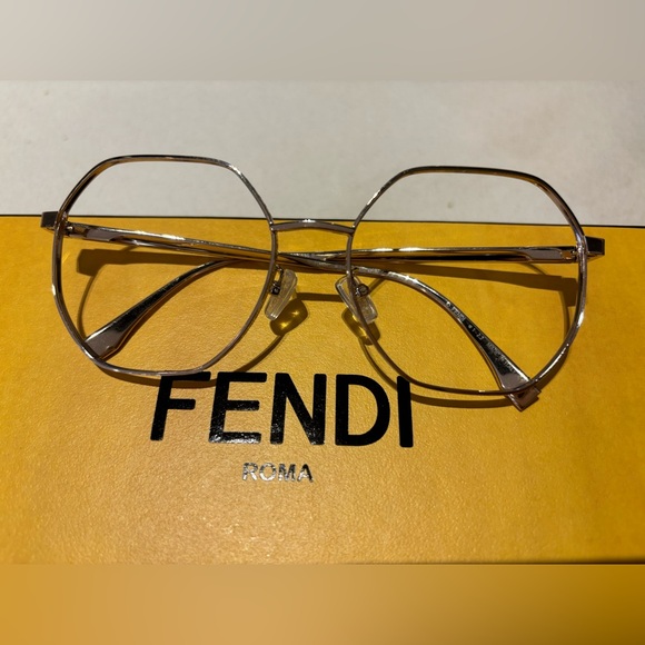 Authentic Fendi Gold Metal hexagon eyeglass frames - Picture 4 of 6